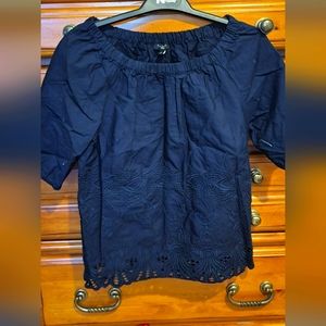 NWT petite Talbots blue floral embroidered 3/4 sleeve blouse